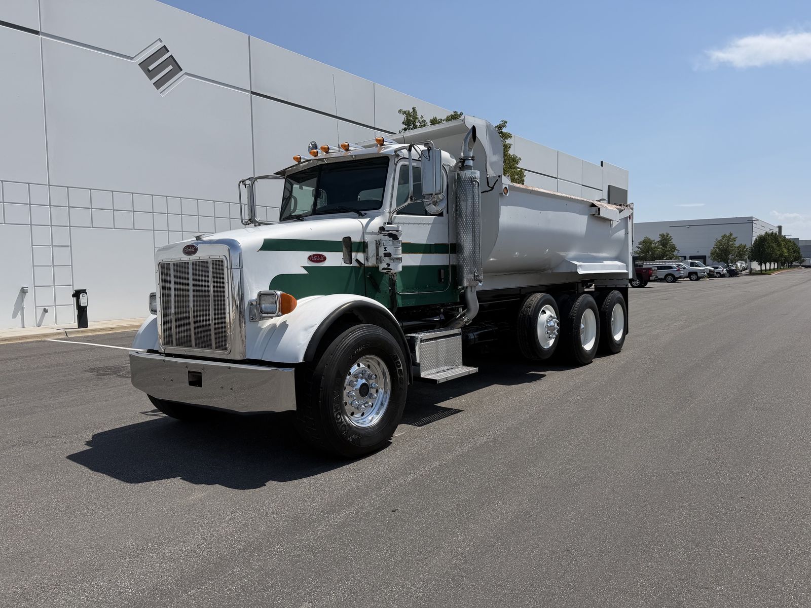 2006 Peterbilt 357 Factory Dump Truck - Pre Emission Low Miles
