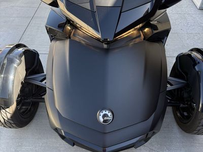 2019 Can-Am Spyder F3 Limited Matte Black low mileage