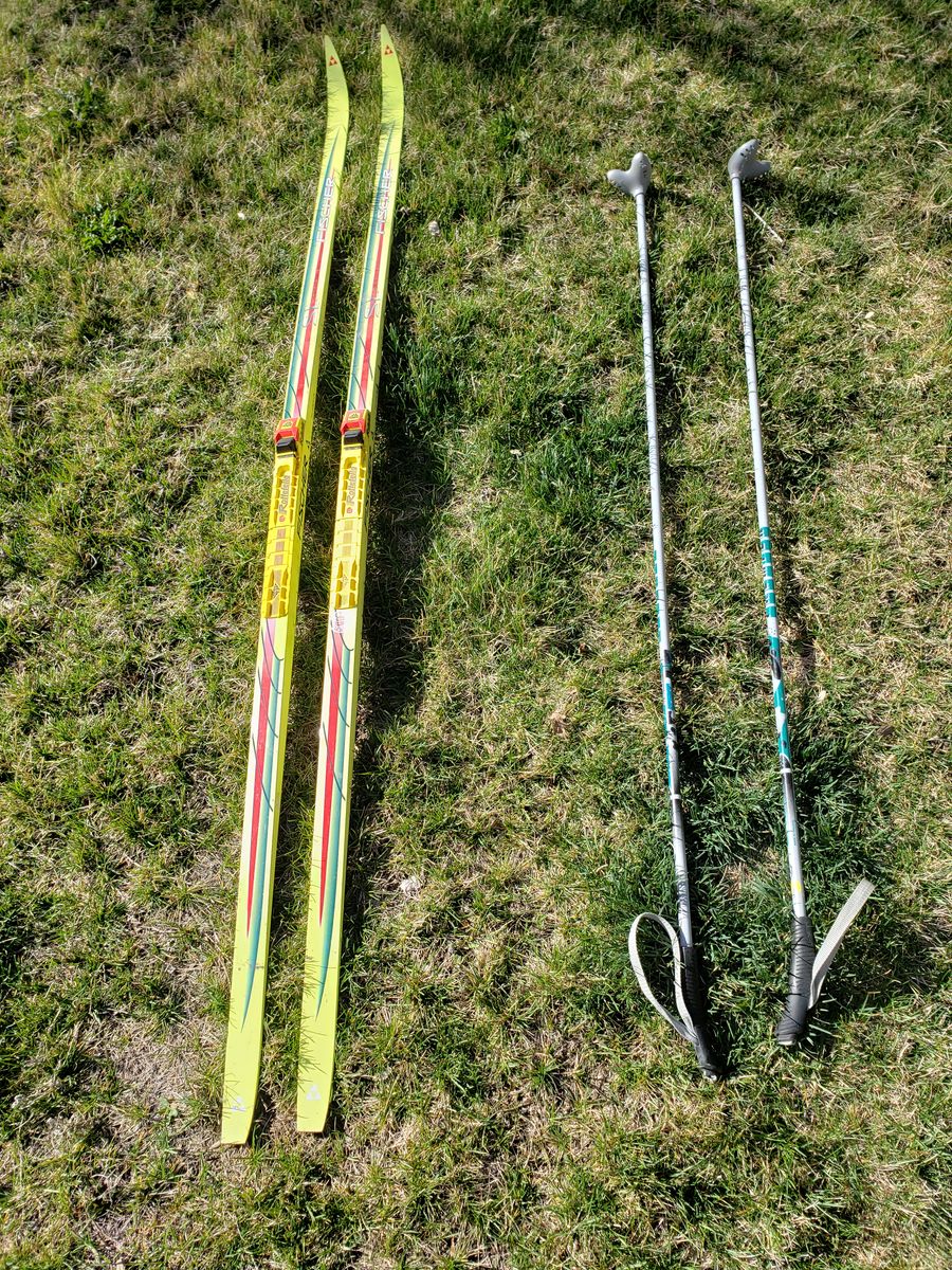 Waxable classic cross country skis