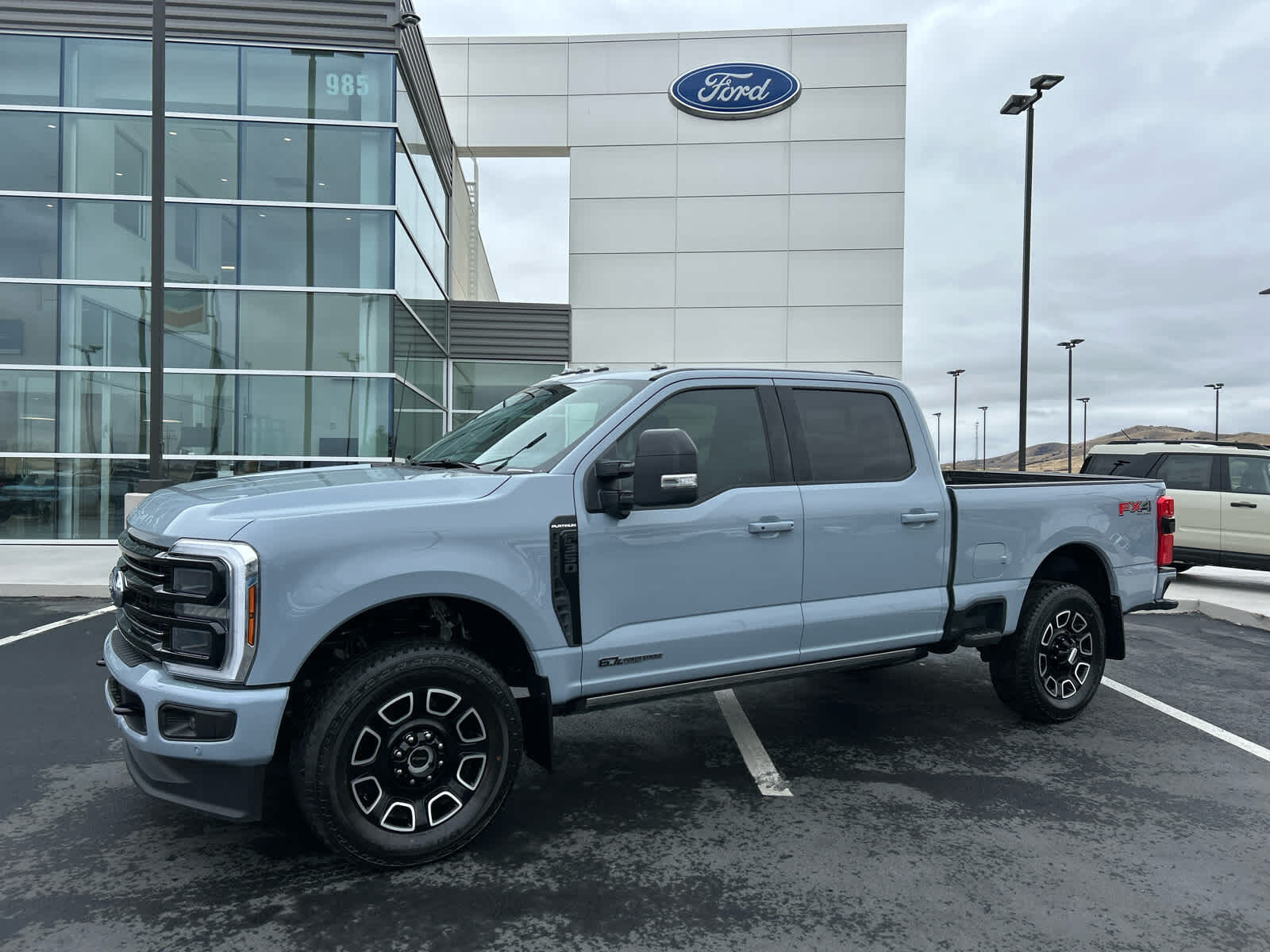 2025 Ford F-350 Super Duty Platinum