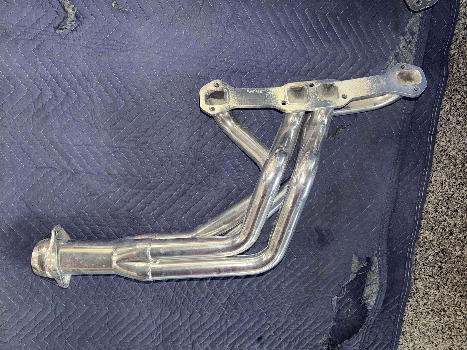 Main image 6