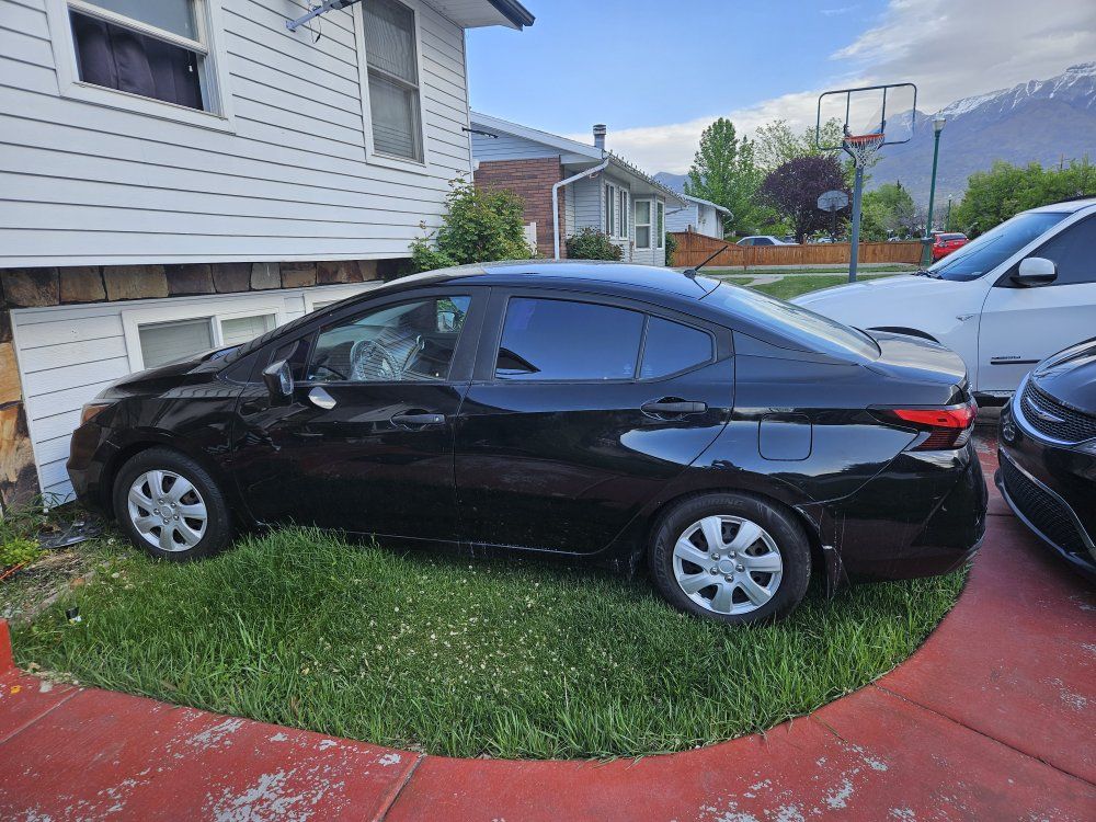 2020 NISSAN VERSA SV