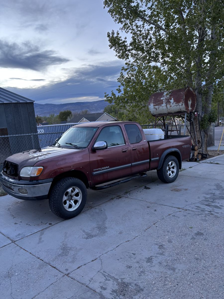 2000 TOYOTA TUNDRA SR5