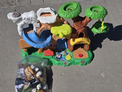 Fisher Price little people talking zoo