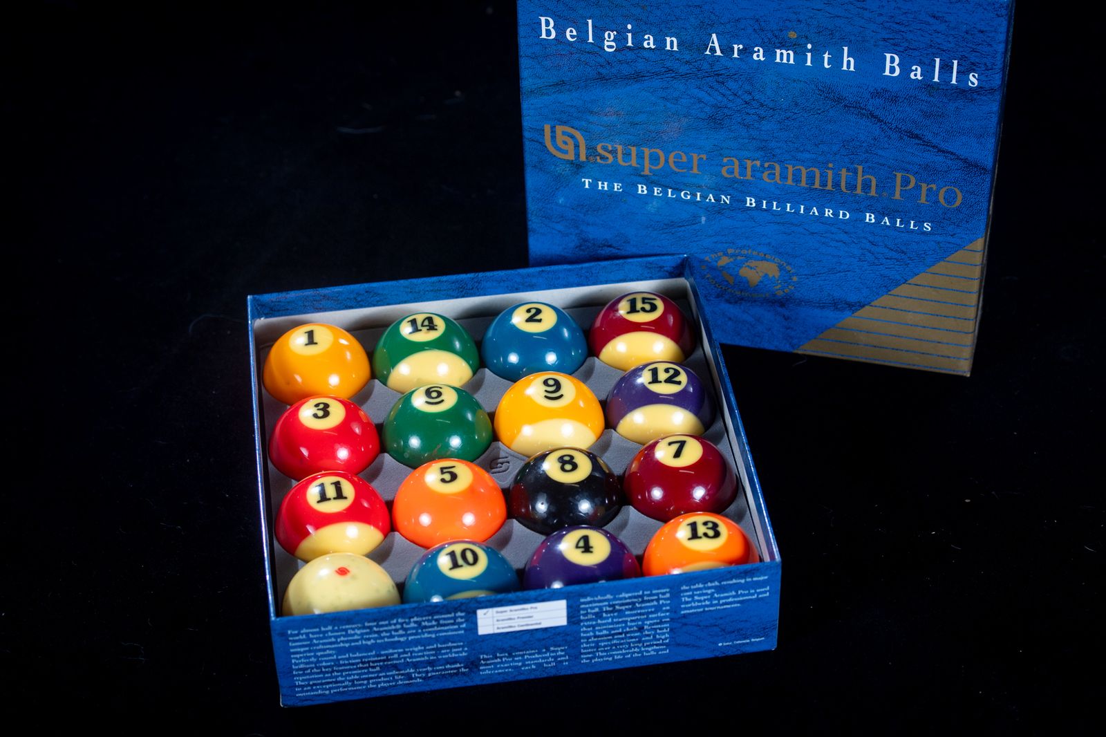 Billiard Balls - Super Aramith Pro