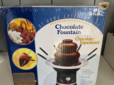 Rival At Home Entertaining Chocolate Fountain