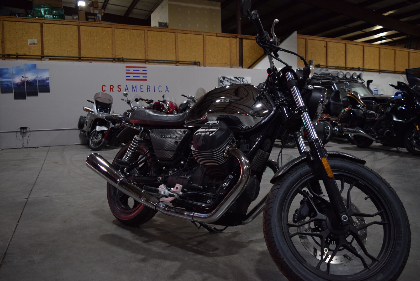 2018 Moto Guzzi V7 III Carbon