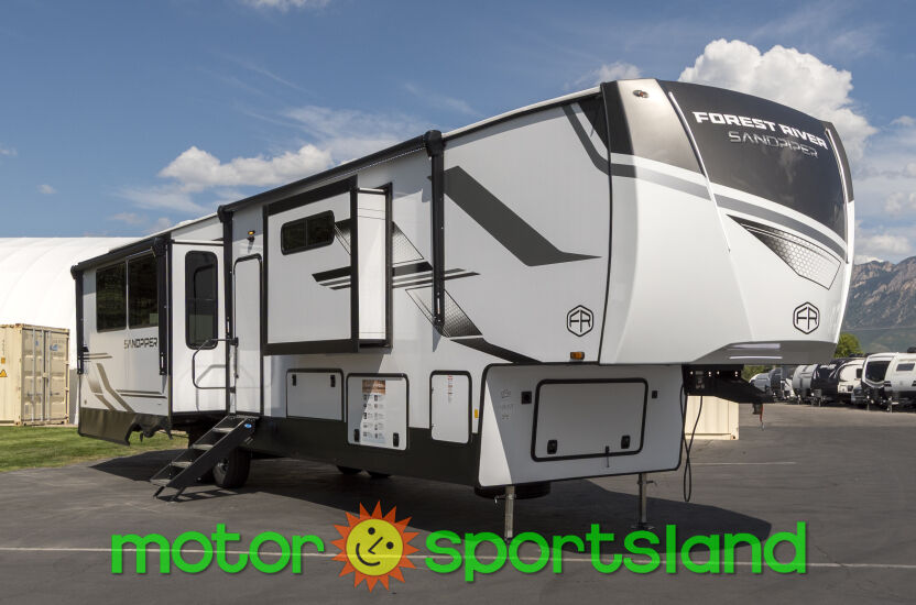 2026 Forest River Sandpiper 3800RK Rear Kitchen Rear Living Room Loft U-Shaped Dinette