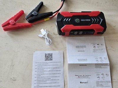Emergency car jumpstarter/battery pack multi function