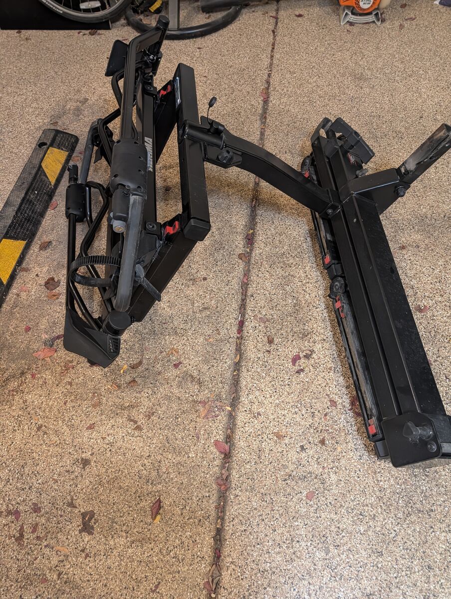 Yakima Exo Swing Away System with Cargo and 2 Bike Rack