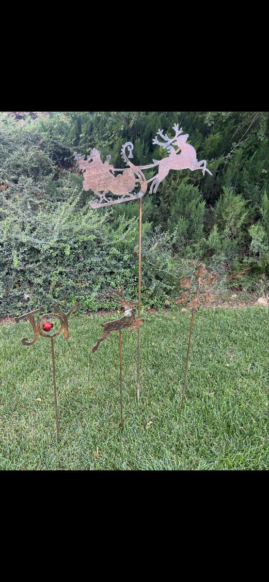 Christmas Iron Rod Decor - Santa & Reindeer Yard Stakes - Rustic Holiday Decoration Set