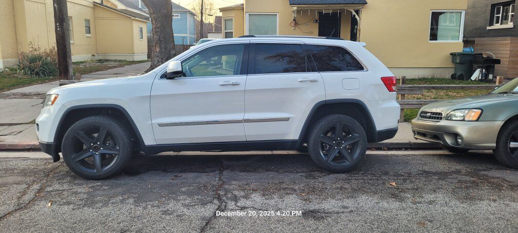 2013 JEEP GRAND CHEROKEE Laredo