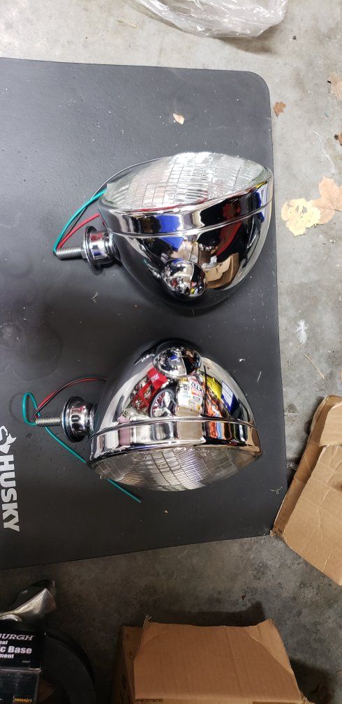 Pair Eagle Eye 6680 60/35 Sealed Beam Chrome Headlights.