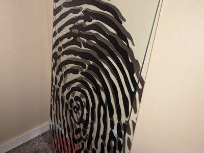 Ikea Glasholm / tempered glass fingerprint desk