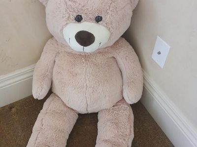 Stuffed Bear 42 in" Pet free, smoke free home