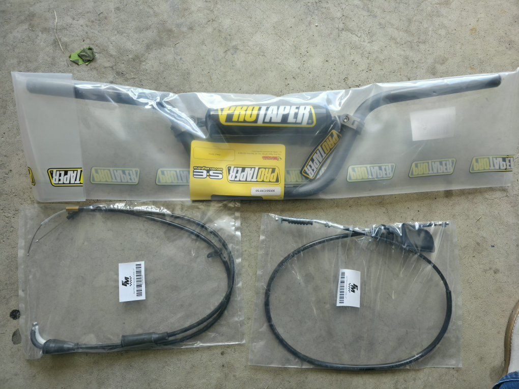 ProTaper SE Handlebars, Extended Brake Cable &
Extended Throttle Cables