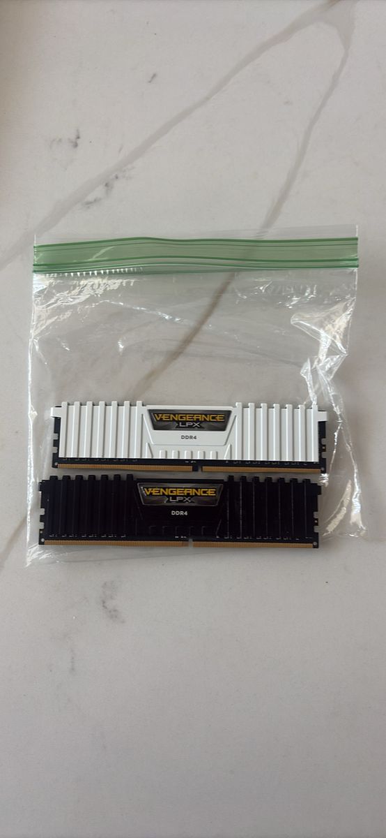 2 sticks of 2x8 Corsair ram