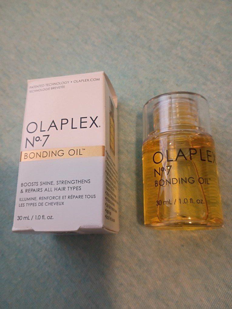 Olaplex No. 7 Bonding Oil - 1 fl. oz. - Boosts Shine, Strengthens & Repairs Hair