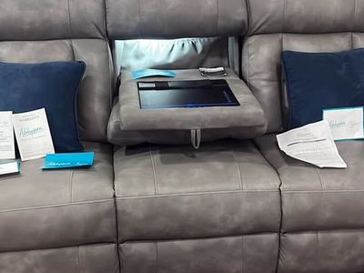️ Abbyson wyola 3 piece living room set LOVE SEAT- RECLINER- 3 SEATER ITABLE SOFA ️