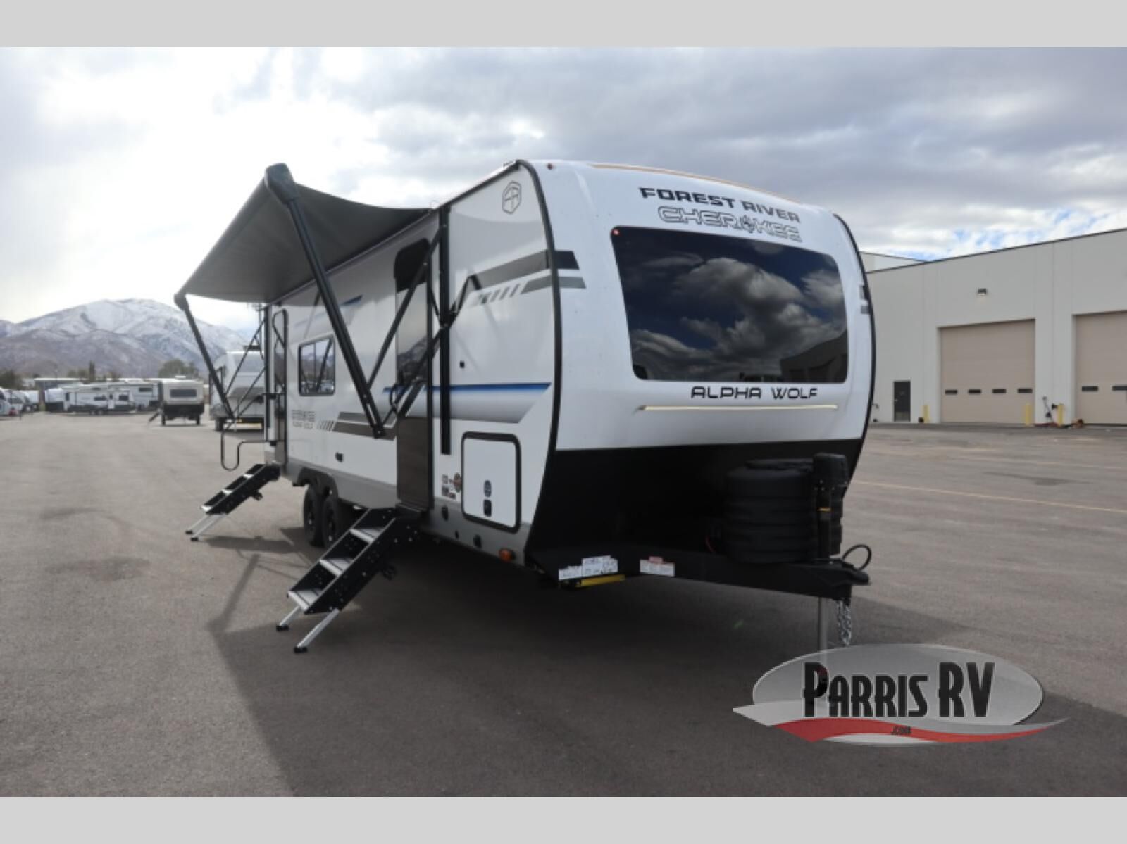 New 2025 Forest River RV Cherokee Alpha Wolf 23LDE