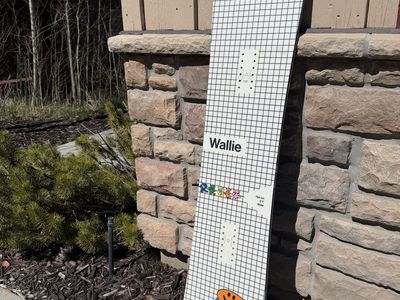 Bataleon Wallie 154W (Like New)