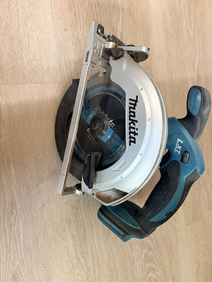 Makita circular saw