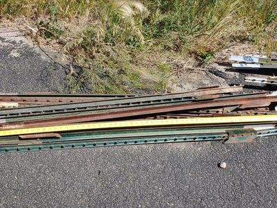 Used Metal Fence Posts - Assorted Lengths (approx. 6ft)