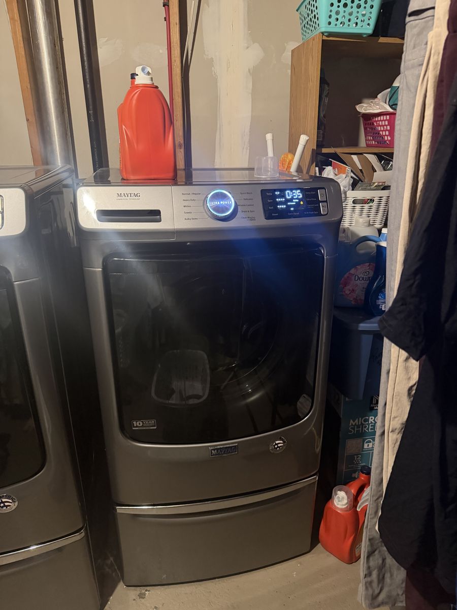 Maytag Front Load Washer with PowerWash Cycle - Used Excellent Condition
