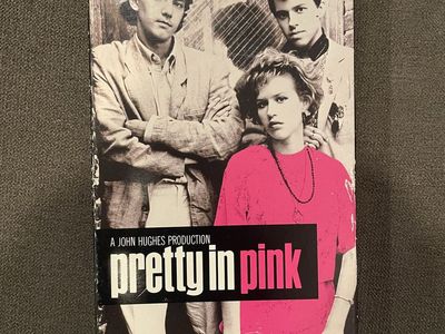 Pretty in Pink VHS Tape (1986 John Hughes Paramount)