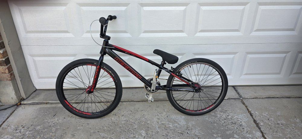 BICICROSS FLY 1.0 CRUISER bmx bike