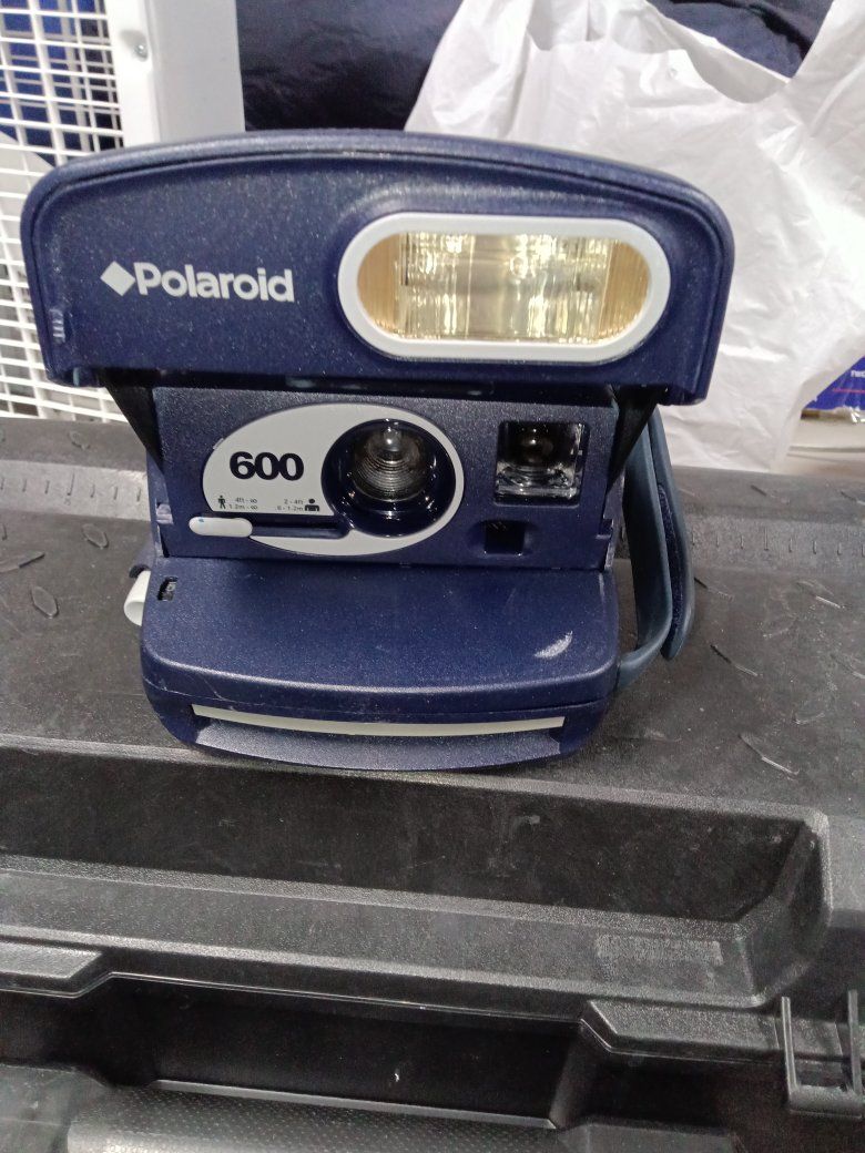 Polaroid One Step 600 Series Camera.