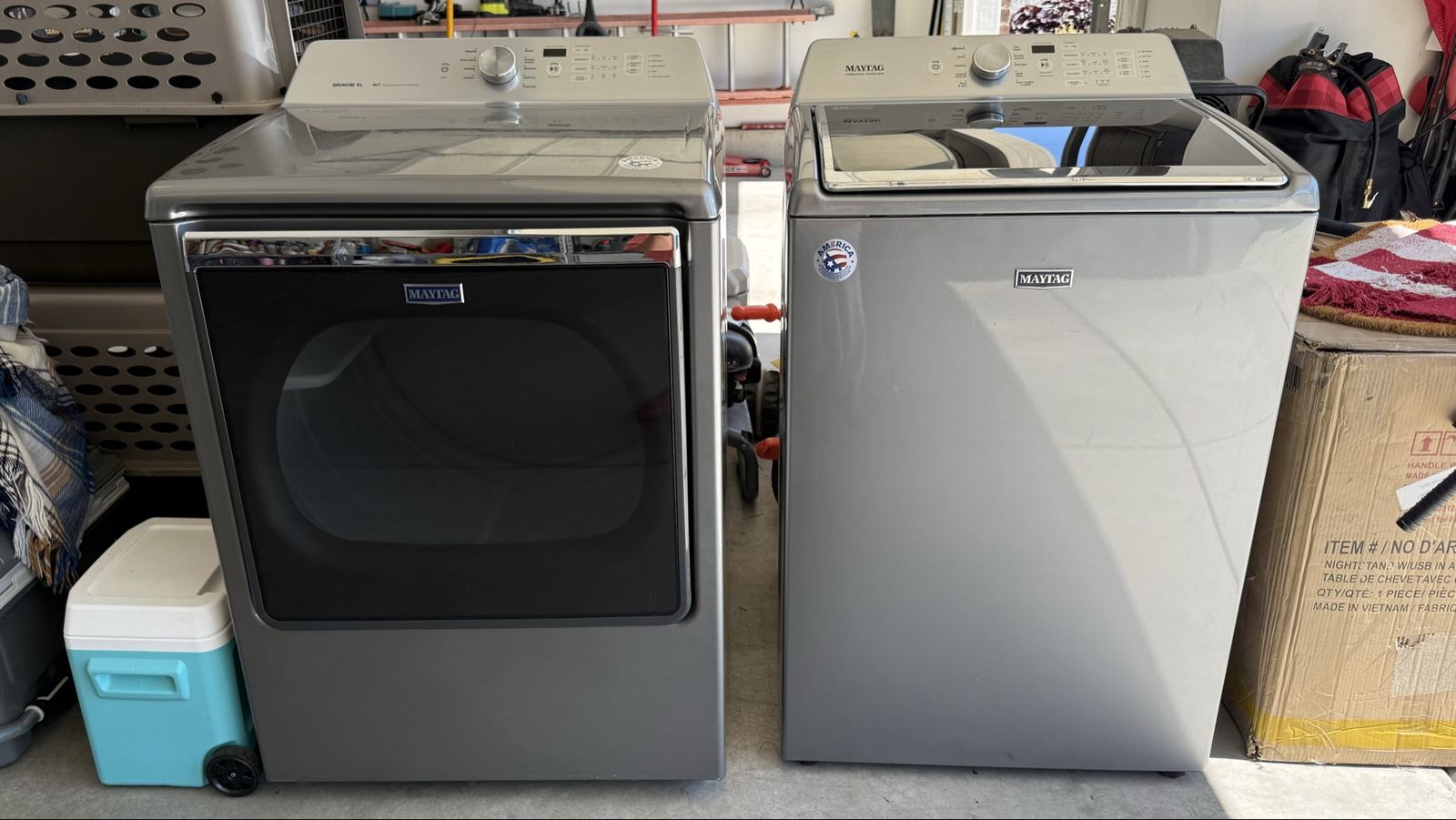 Maytag Washer and Dryer Set Metallic Gray Bravos XL