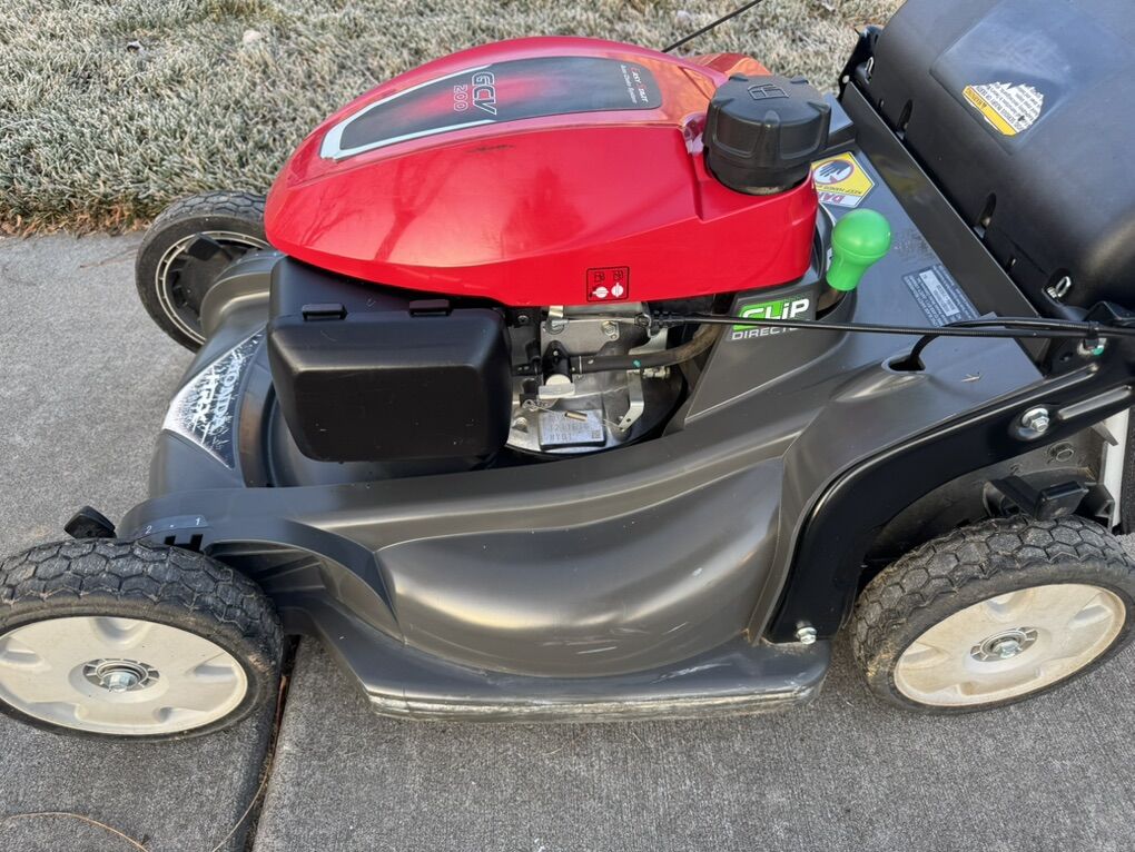 Honda Lawnmower HRX217  (Newest Honda Model)