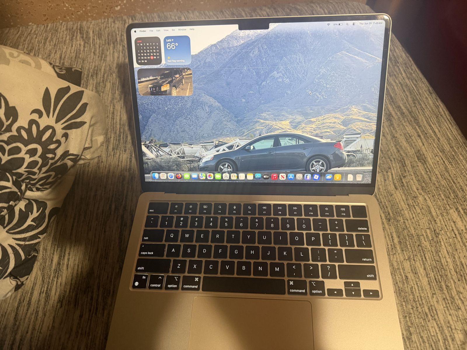 Apple MacBook Air 13" M3 Chip (2024) 8GB RAM 500GB SSD