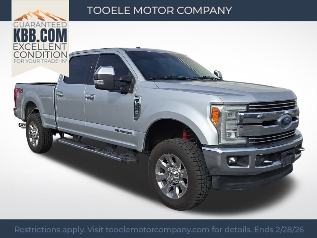 2017 Ford F-350 Super Duty Lariat