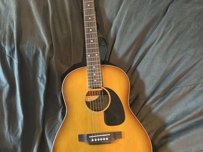 Tanara Acoustic Guitar Sunburst Finish 6-String Right-Handed Full Size