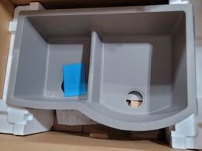 Elkay Quartz classic w/Aqua divide sink. Model number ELGHU332RGRO.