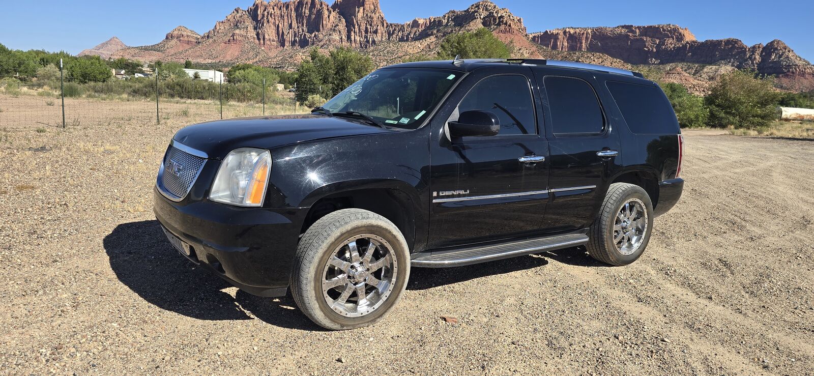 2007 GMC YUKON Denali