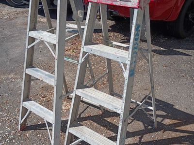 4' Aluminum Folding Ladder