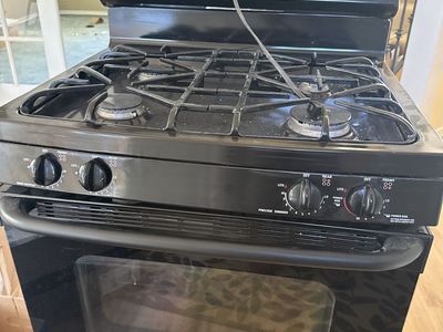 GE Eterna Series 30" Black Gas Range with Precise Simmer and Self-Clean Oven