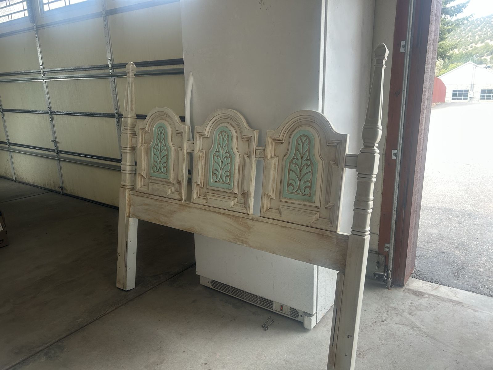 Main image 2