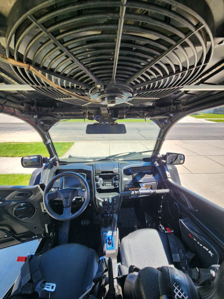 Main image 6