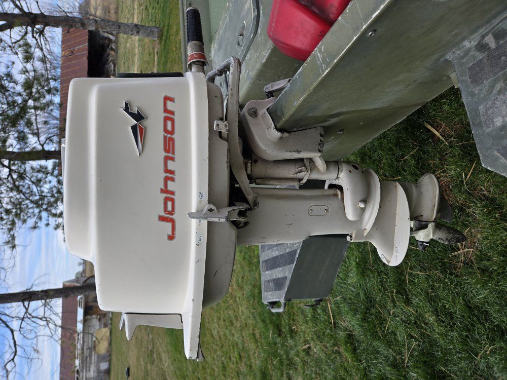 Johnson Seahorse 18 short shaft