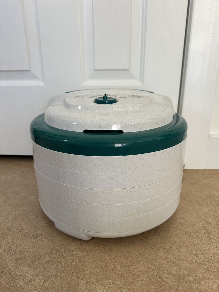 Nice Open Country Dehydrator & Jerky Maker