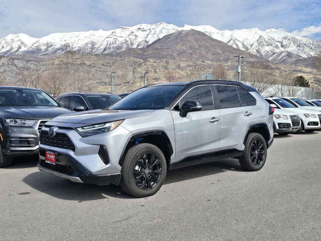 2024 Toyota RAV4 XSE