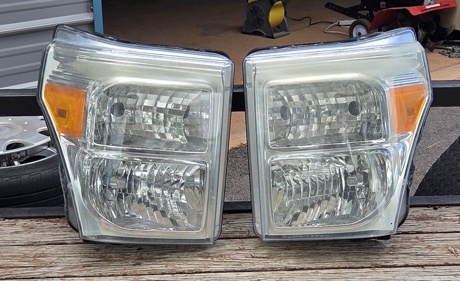 Ford Super Duty Headlights