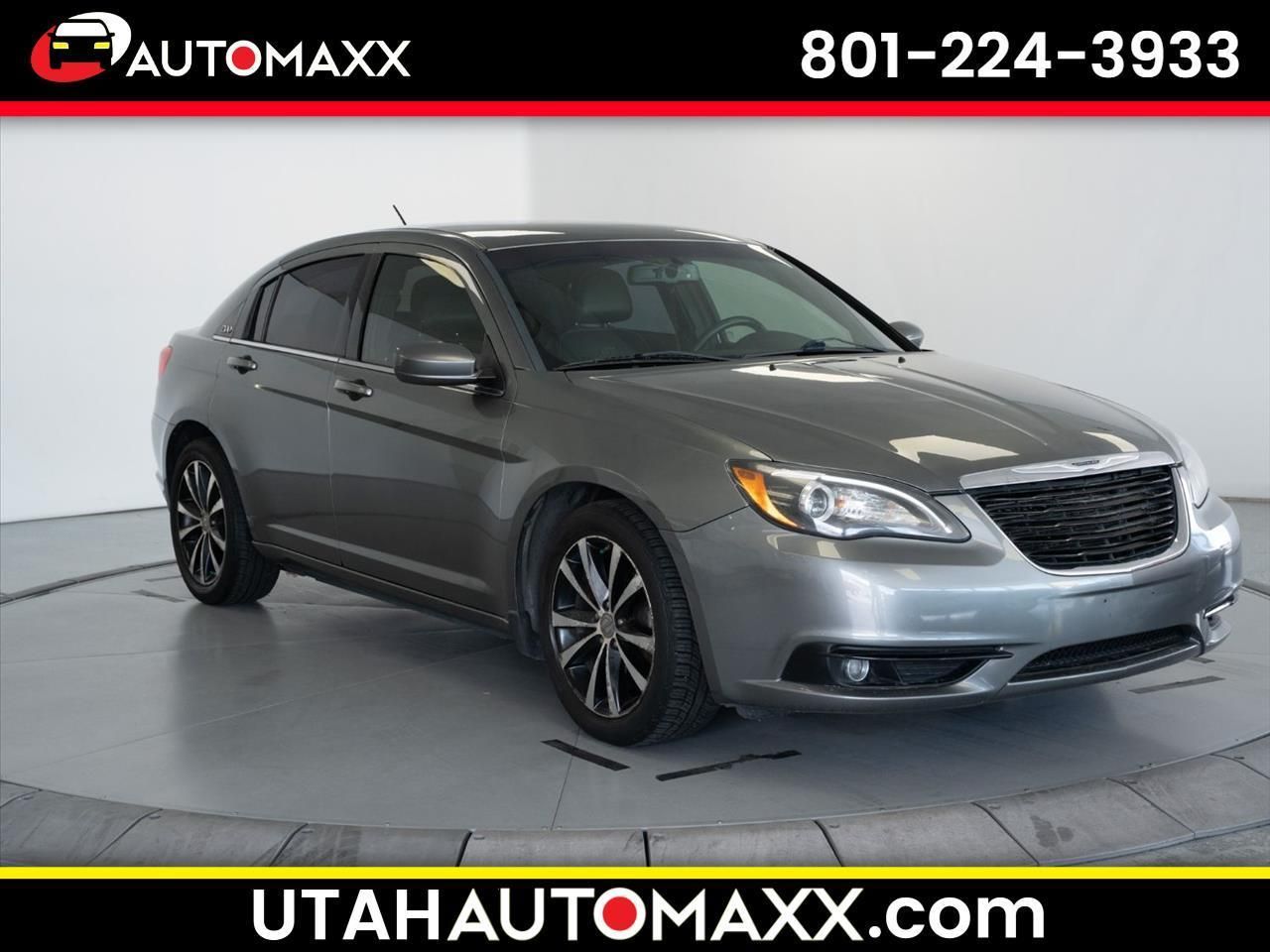 2013 Chrysler 200 Limited