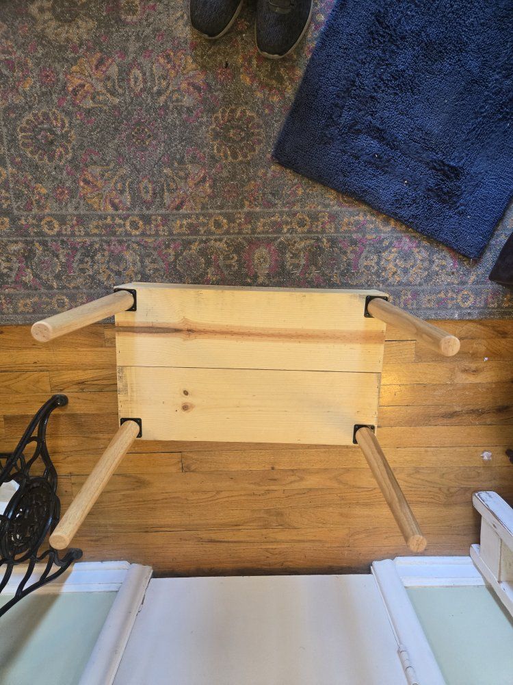 Main image 5