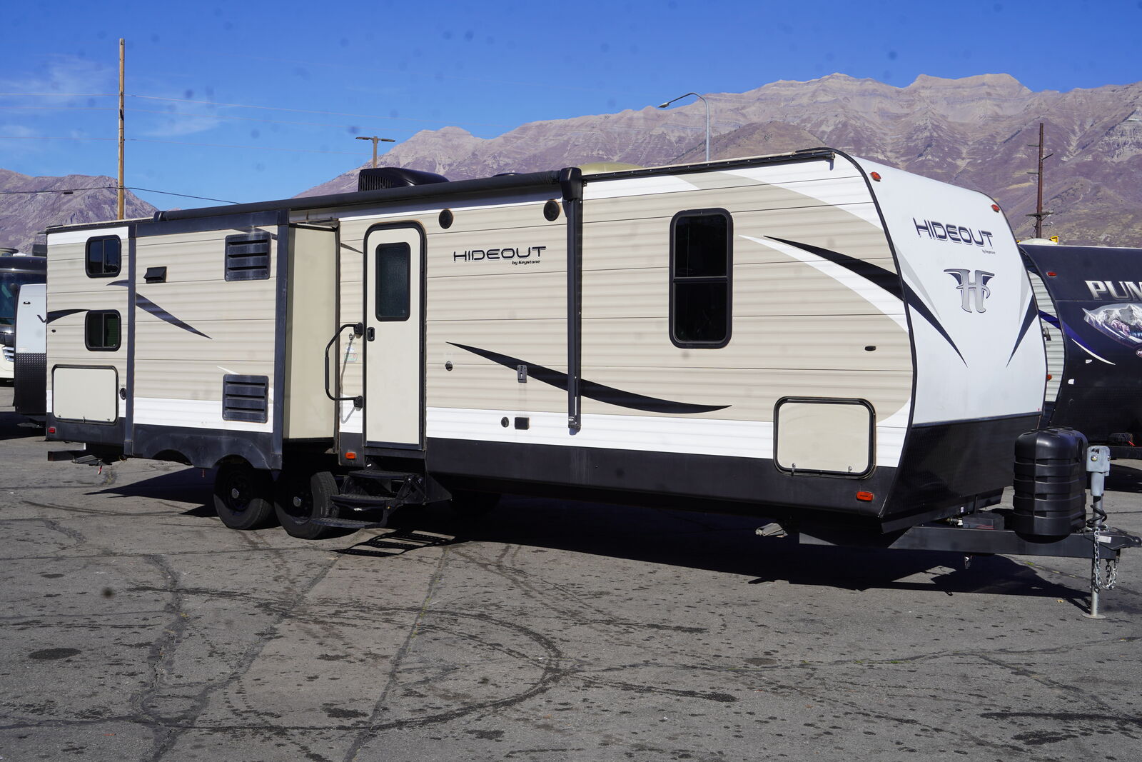 2019 Keystone Hideout 30BHKSWE