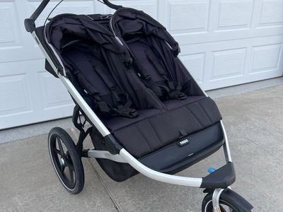 Thule Urban Glide 2 Double Jogging Stroller